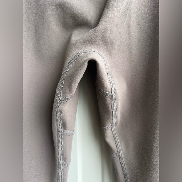 The Outfit Athletic “The Empress” Legging - Walnut - Size M - Picture 9 of 15